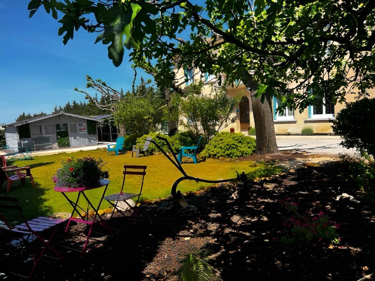 Gite Les Feuilles De Chene Villa Carpentras Eksteriør billede