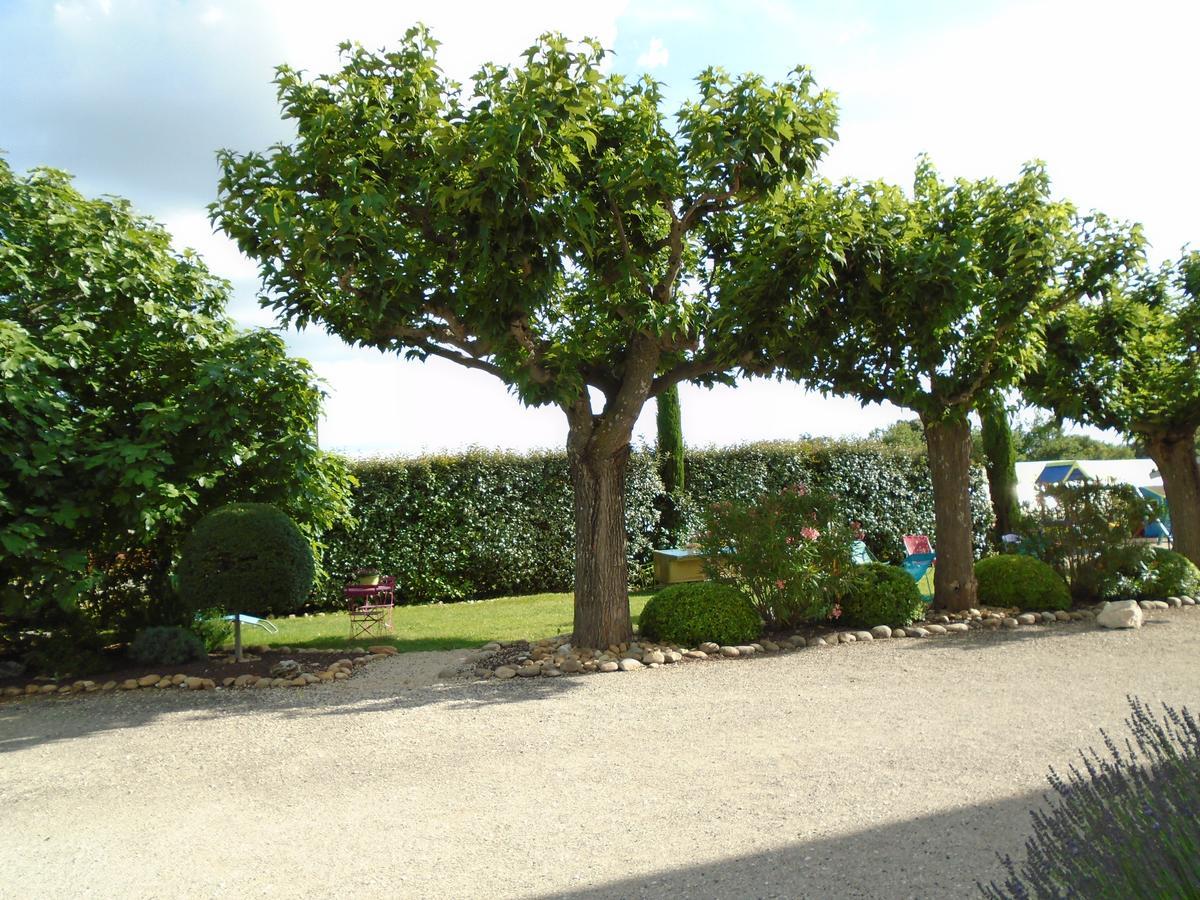 Gite Les Feuilles De Chene Villa Carpentras Eksteriør billede